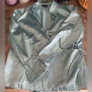Vintage Mint Green Satin-Like Wrap Blouse Side Tie Long Sleeves Venezia Silky